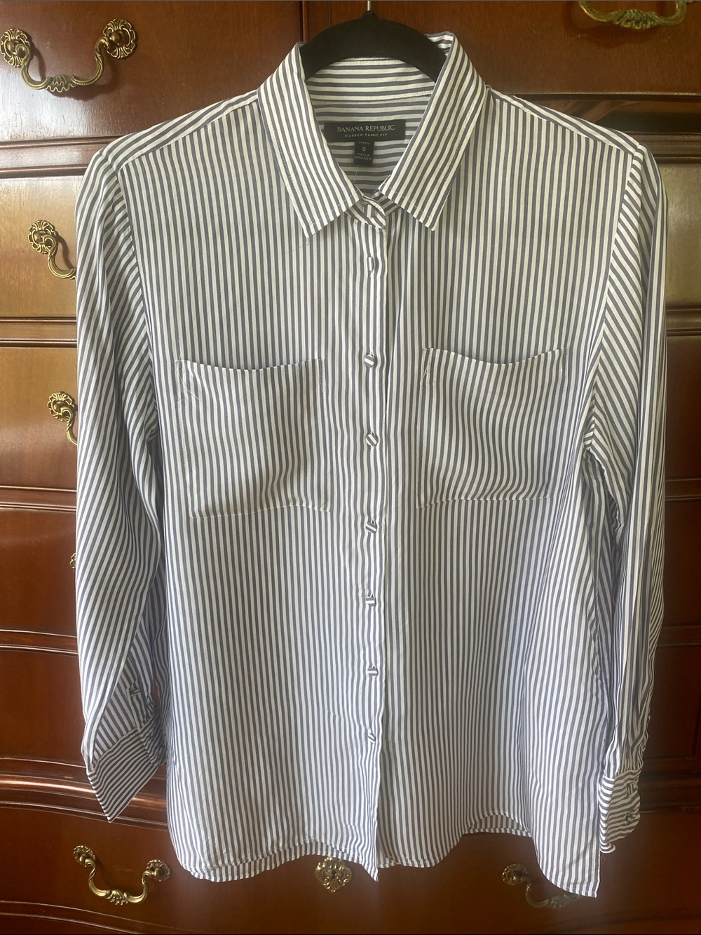 Banana Republic Women’s Vertical Stripe Button-Down Shirt - Navy & White